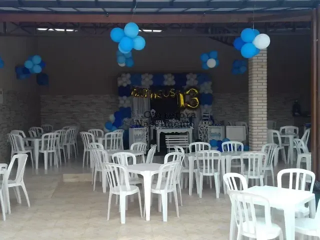 Casa à venda ou para alugar, no bairro Cidade Jardim em Jacareí