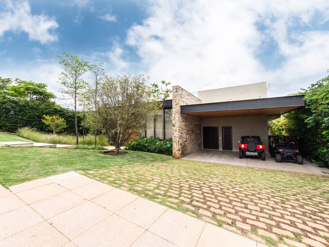 Foto do Casa - Casa no condomínio Fazenda Dona Carolina para venda com 4 quartos, 452m² | Lares e Andares Imóveis