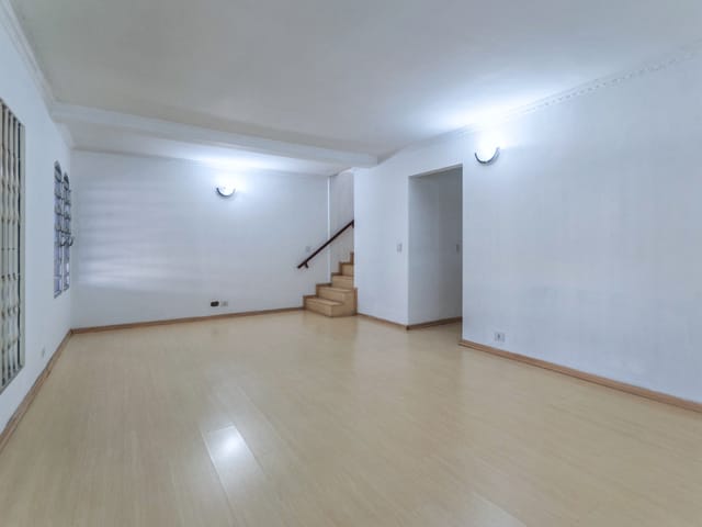Casa com 500m² 3 quartos e 5 banheiros, à venda, no bairro Jardim Maristela em São Paulo
