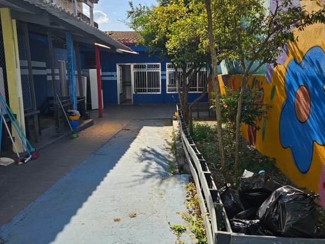 Foto do Casa - Casa Comercial na Dona Tecla no Jardim Flor da Montanha em Guarulhos! | Imobiliária Compare