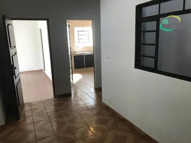 Casa com 269m² 2 quartos e 1 banheiro, à venda, no bairro Parque São Jorge em Campinas