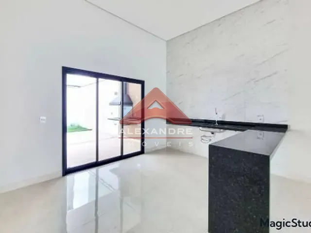 Casa com 250m² 3 quartos e 1 banheiro, à venda, no bairro Village das Flores em Caçapava