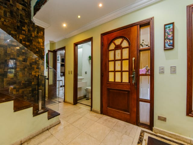 Casa com 478m² 4 quartos e 5 banheiros, à venda, no bairro Tremembé em São Paulo