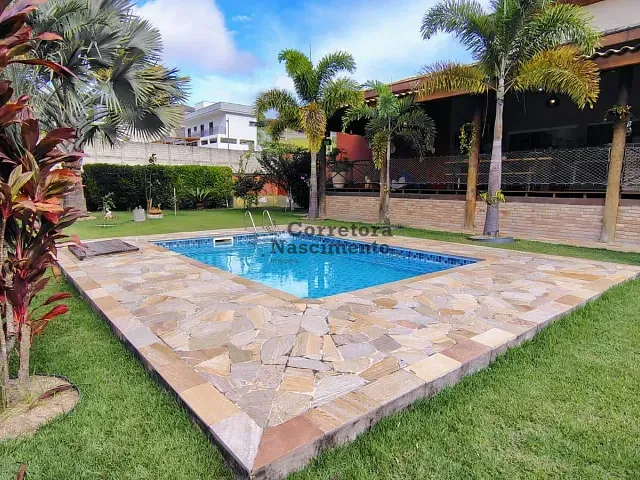 Casa com 1000m² 4 quartos e 5 banheiros, à venda, no bairro Jardim Terras de Santa Helena em Jacareí