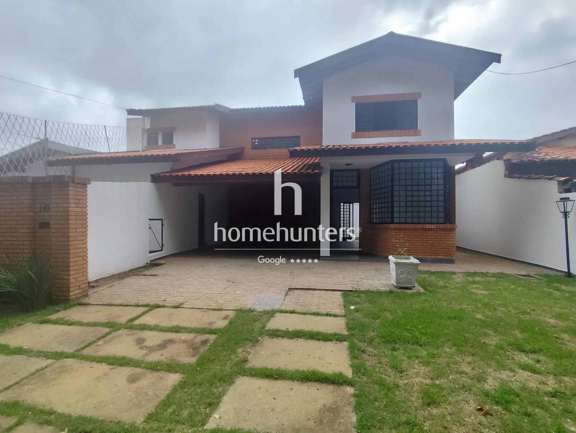 Casa, 4 quartos, 204 m² - Foto 1