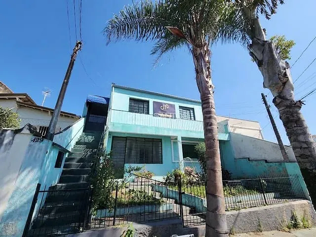 Casa com 237m² 2 quartos e 2 banheiros, à venda, no bairro Vila Augusta em Sorocaba