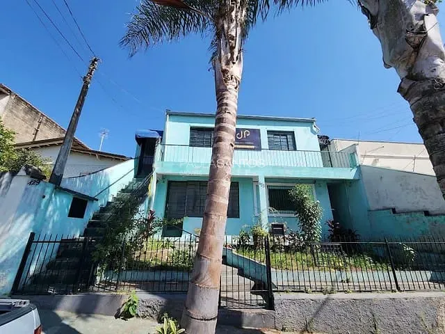 Casa com 237m² 2 quartos e 2 banheiros, à venda, no bairro Vila Augusta em Sorocaba
