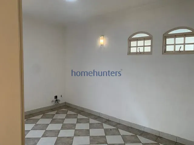 Casa 3 quartos e 3 banheiros, para alugar, no bairro Jardim Conceição em Campinas