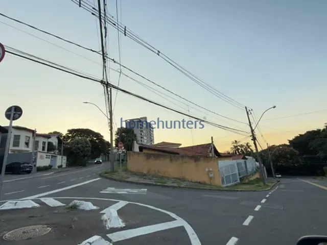Casa à venda, no bairro Jardim São Carlos em Campinas
