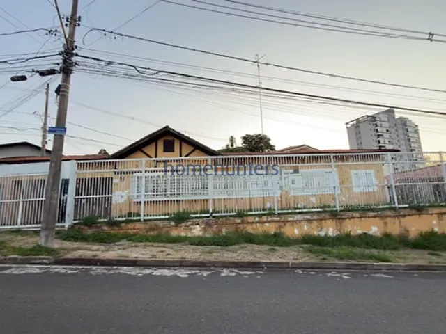 Casa à venda, no bairro Jardim São Carlos em Campinas