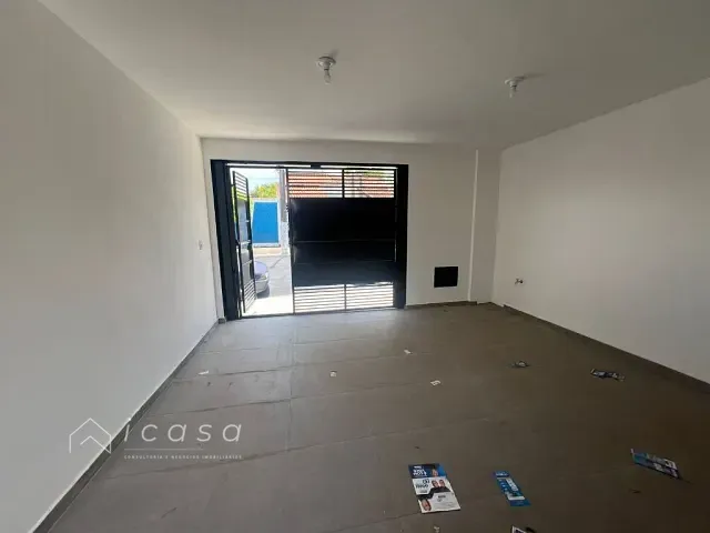 Casa com 150m² 2 quartos e 2 banheiros, para alugar, no bairro Vila Antônio Augusto Luiz em Caçapava