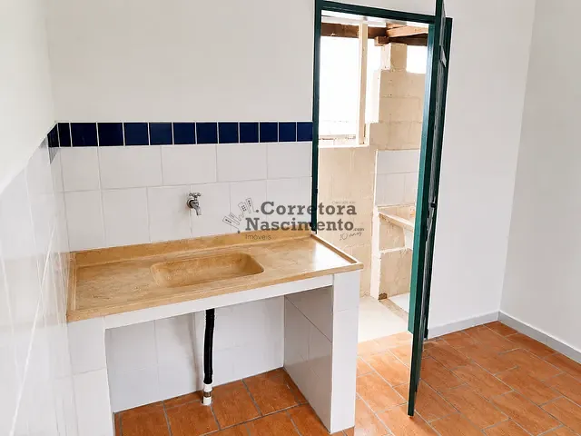 Casa 1 quarto e 1 banheiro, para alugar, no bairro Centro em Jacareí