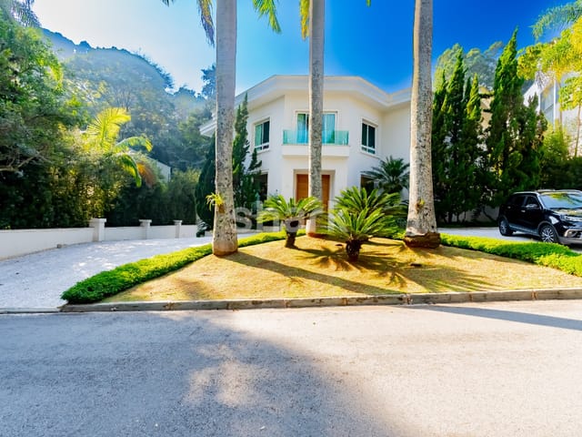 Casa 4 quartos e 8 banheiros, à venda, no bairro Residencial Tamboré em Barueri