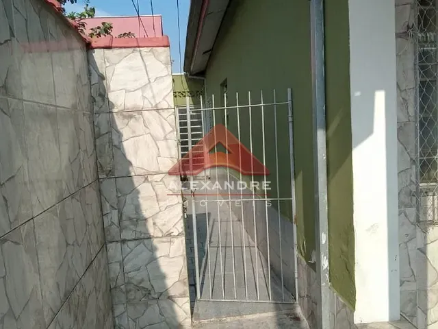 Casa com 300m² 3 quartos e 3 banheiros, à venda, no bairro Monte Castelo em São José dos Campos