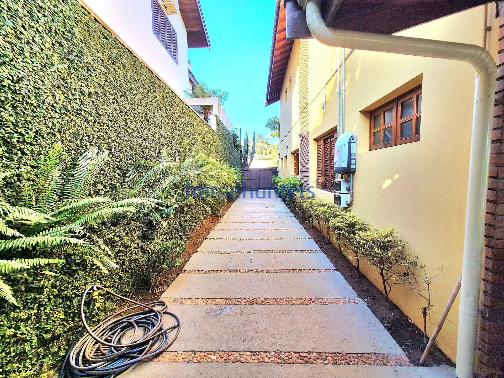 Casa, 4 quartos, 334 m² - Foto 45