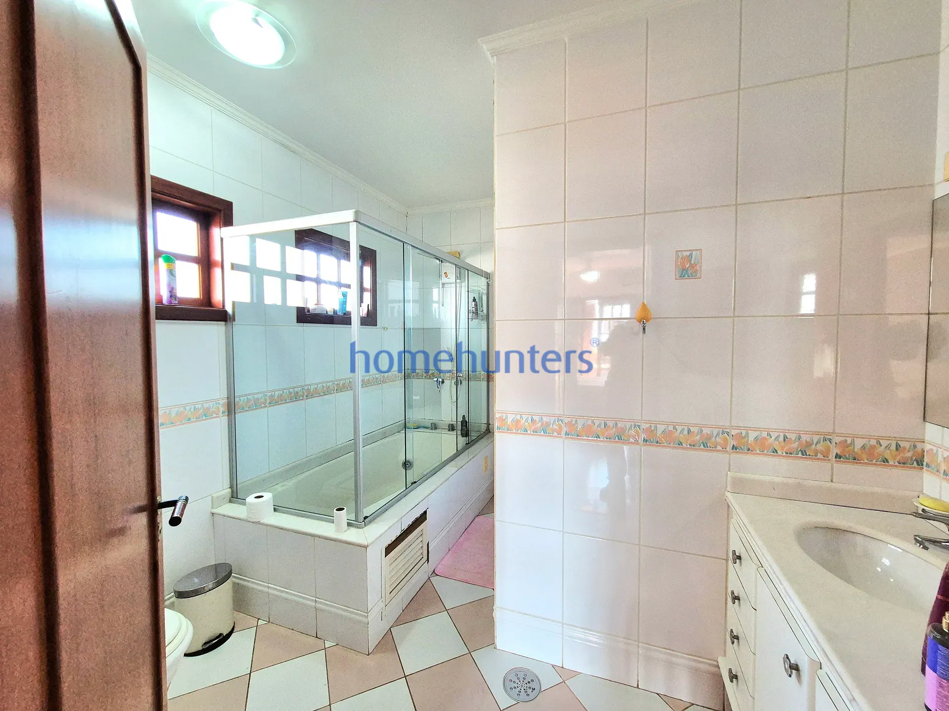 Casa, 4 quartos, 334 m² - Foto 30