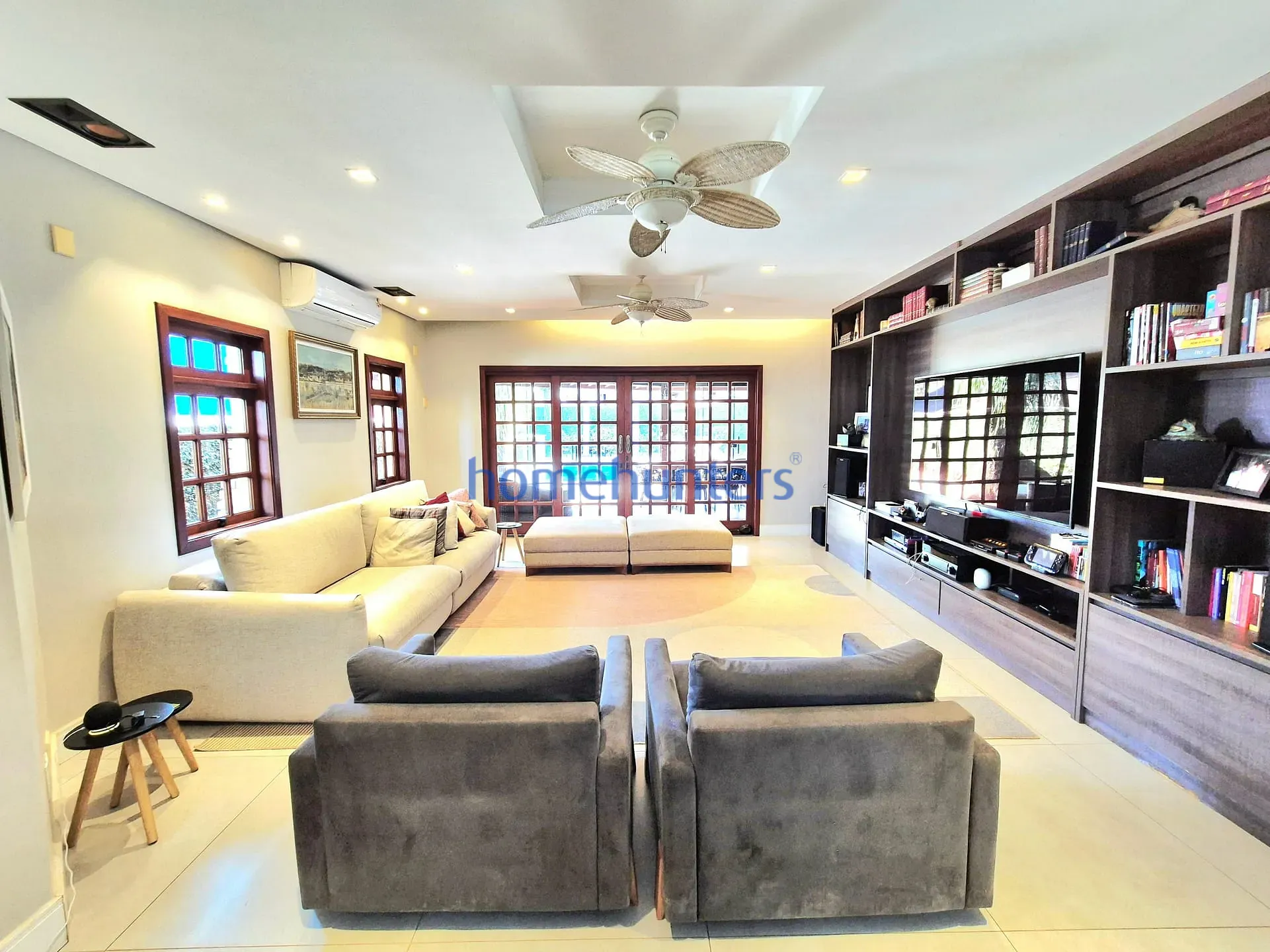 Casa, 4 quartos, 334 m² - Foto 2