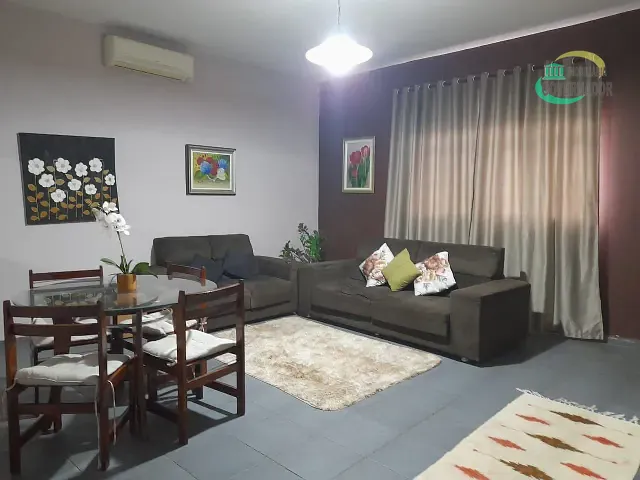 Sobrado com 360m² 5 quartos e 5 banheiros, à venda, no bairro Jardim Campos Elíseos em Campinas