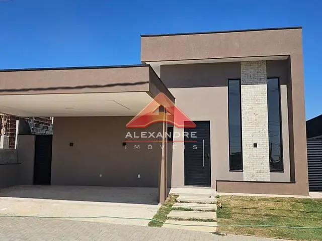 Casa com 250m² 3 quartos e 1 banheiro, à venda, no bairro Recanto dos Eucaliptos em São José dos Campos