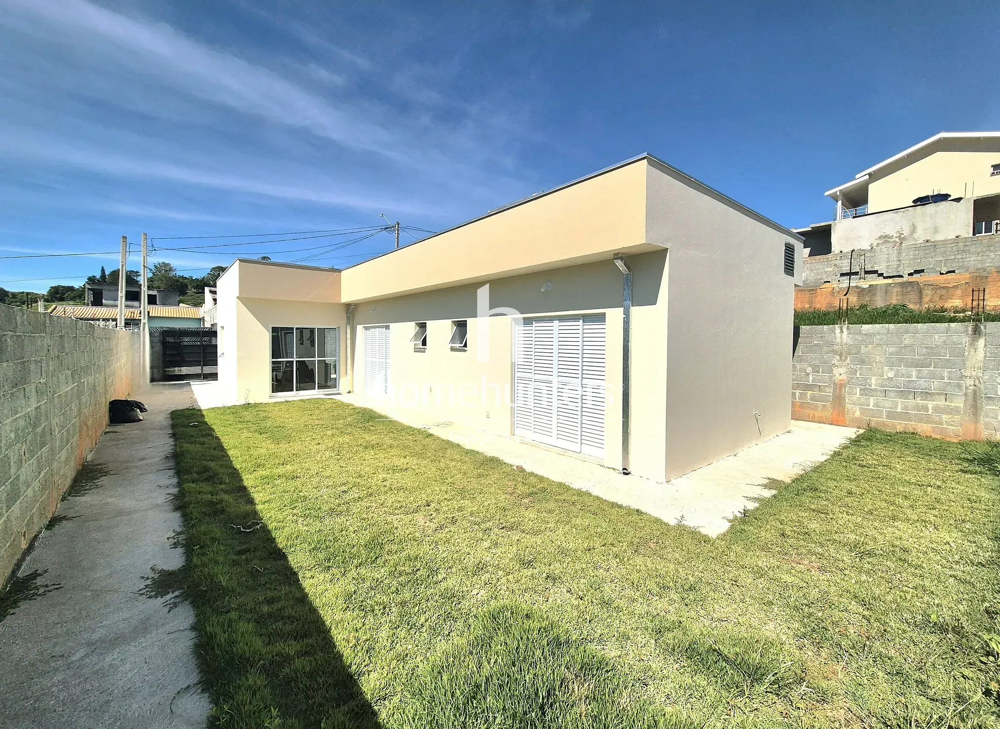 Casa, 2 quartos, 300 m² - Foto 1