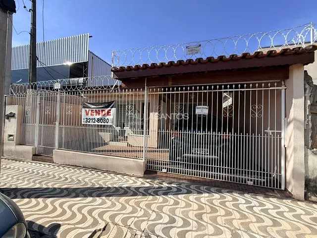 Casa com 270m² 3 quartos e 4 banheiros, à venda, no bairro Centro em Votorantim