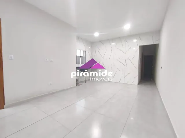 Casa com 180m² 2 quartos e 1 banheiro, à venda, no bairro Morro do Algodão em Caraguatatuba