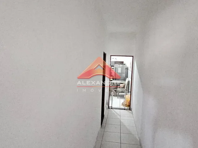 Casa com 125m² 4 quartos e 2 banheiros, à venda, no bairro Jardim Ismênia em São José dos Campos