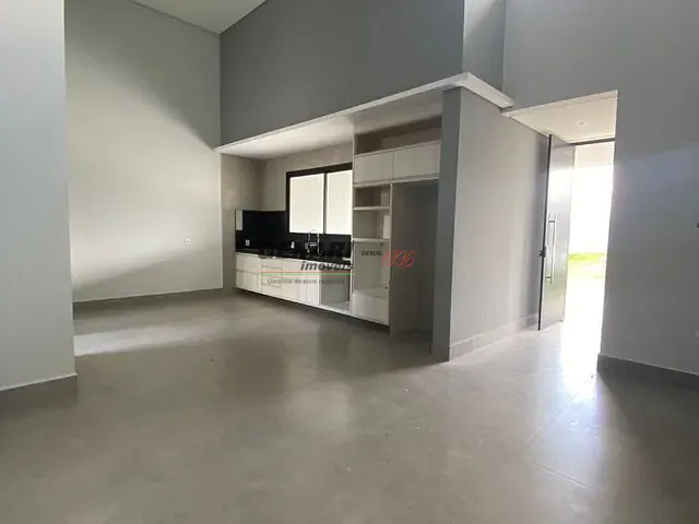Casa com 200m² 3 quartos e 4 banheiros, à venda, no bairro Loteamento Park Gran Reserve em Indaiatuba
