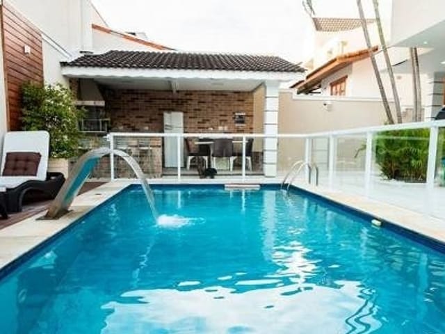 Casa com 396m² 4 quartos e 4 banheiros, à venda, no bairro Alphaville em Santana de Parnaíba