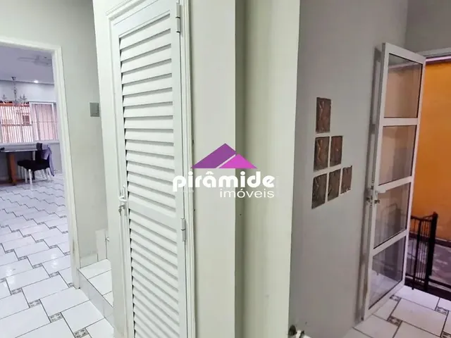 Casa com 125m² 4 quartos e 3 banheiros, à venda, no bairro Jardim Del Rey em São José Dos Campos