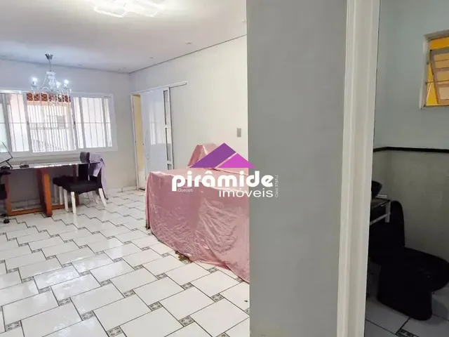 Casa com 125m² 4 quartos e 3 banheiros, à venda, no bairro Jardim Del Rey em São José Dos Campos