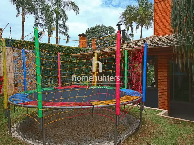 Casa 5 quartos e 3 banheiros, à venda, no bairro Vila Brandina em Campinas