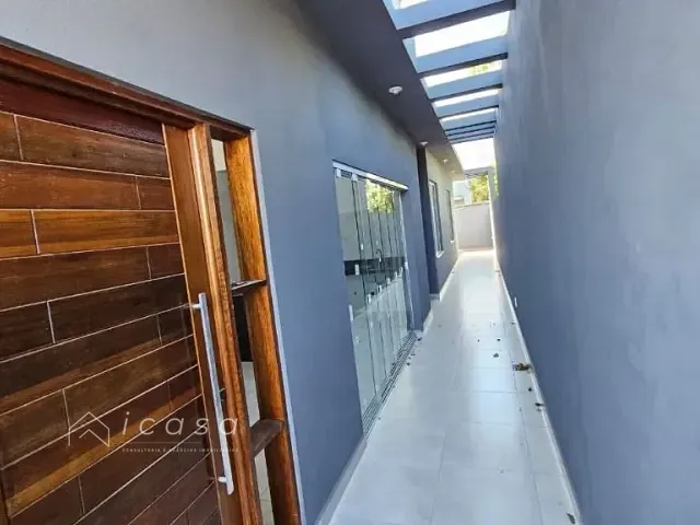 Casa com 130m² 2 quartos e 1 banheiro, à venda, no bairro Balneário dos Golfinhos em Caraguatatuba