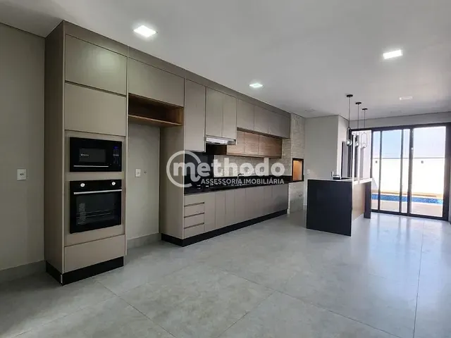 Casa com 363m² 3 quartos e 4 banheiros, à venda, no bairro Parque Brasil 500 em Paulínia