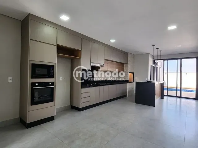 Casa com 363m² 3 quartos e 4 banheiros, à venda, no bairro Parque Brasil 500 em Paulínia