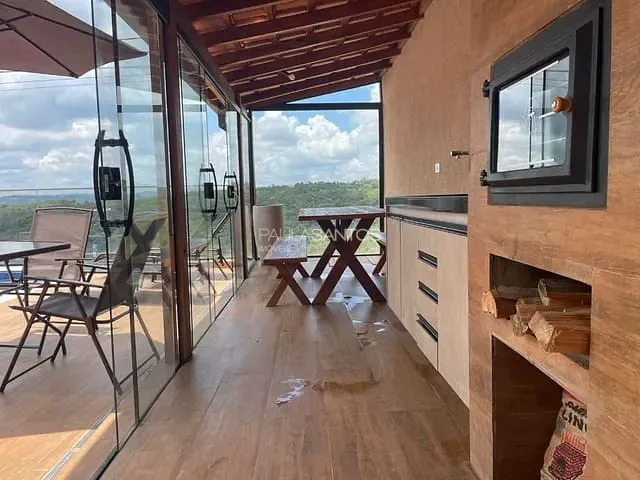 Casa com 200m² 2 quartos e 1 banheiro, à venda, no bairro Zona Rural em Mairinque