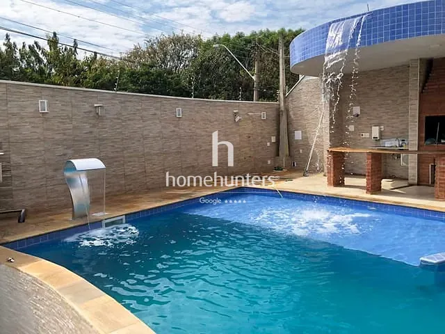 Casa com 250m² 4 quartos e 2 banheiros, para alugar, no bairro Parque Nova Campinas em Campinas