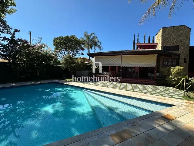 Casa 4 quartos e 8 banheiros, à venda, no bairro Bairro das Palmeiras em Campinas