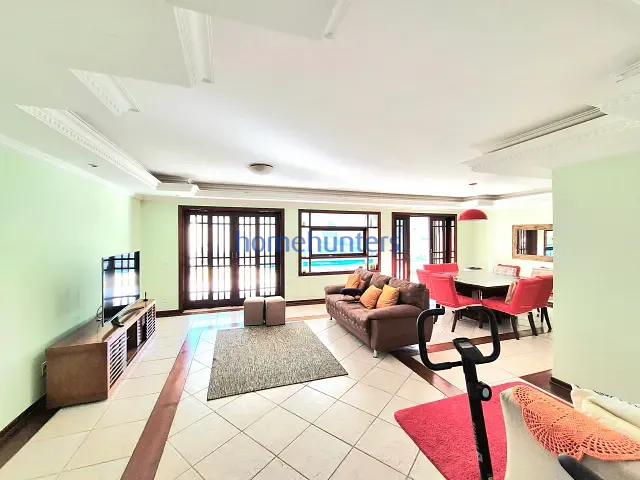 Casa com 600m² 4 quartos e 7 banheiros, para alugar, no bairro Jardim Madalena em Campinas