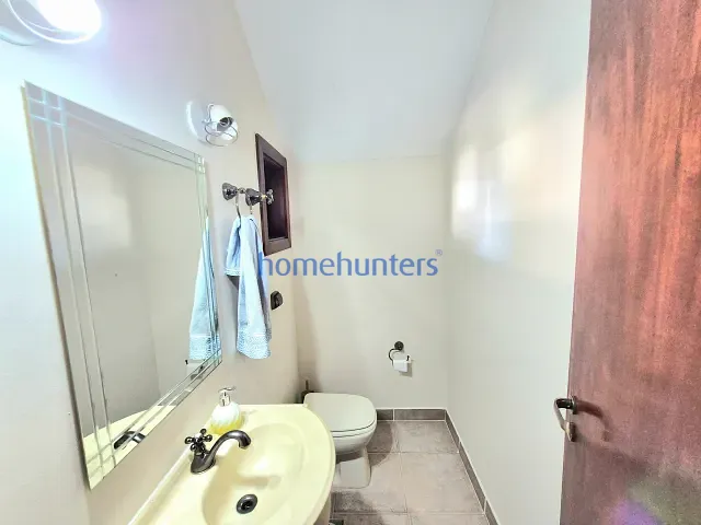 Casa com 600m² 4 quartos e 7 banheiros, para alugar, no bairro Jardim Madalena em Campinas
