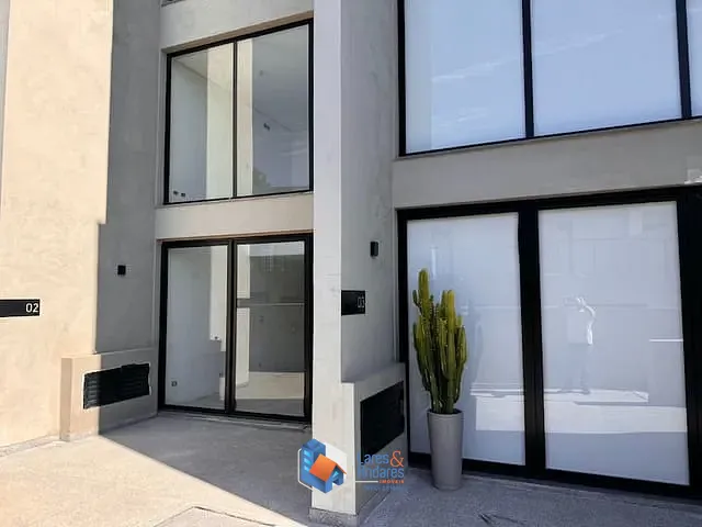 Casa com 125m² 3 quartos e 3 banheiros, à venda, no bairro Chácara São João em Carapicuíba