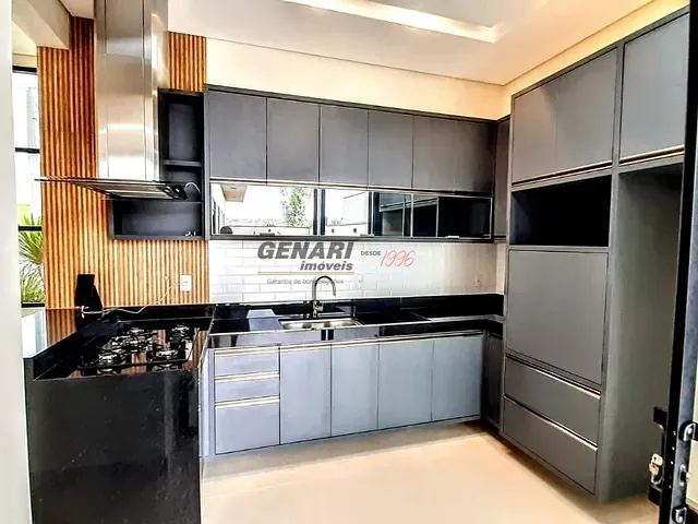 Casa com 302m² 3 quartos e 2 banheiros, à venda, no bairro Loteamento Park Gran Reserve em Indaiatuba