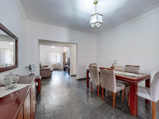 Casa com 220m² 4 quartos e 4 banheiros, à venda, no bairro Indianópolis em São Paulo