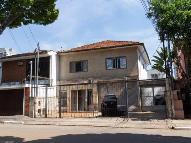 Casa com 220m² 4 quartos e 4 banheiros, à venda, no bairro Indianópolis em São Paulo