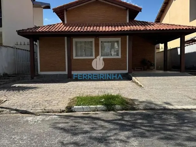 Casa com 325m² 3 quartos e 1 banheiro, para alugar, no bairro Urbanova em São José Dos Campos