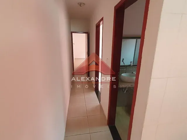 Casa com 142m² 2 quartos e 3 banheiros, à venda, no bairro Residencial Armando Moreira Righi em São José dos Campos