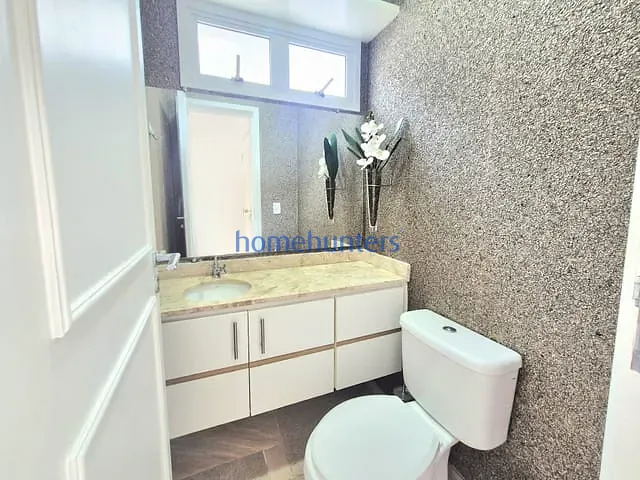 Casa com 277m² 3 quartos e 4 banheiros, à venda, no bairro Loteamento Alphaville Campinas em Campinas