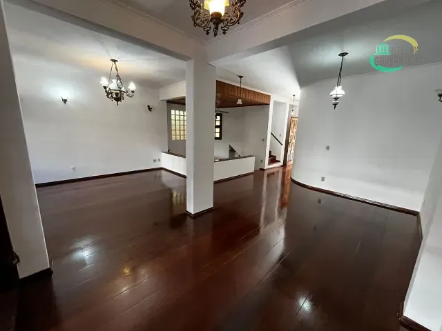 Casa com 600m² 4 quartos e 5 banheiros, à venda, no bairro Parque da Hípica em Campinas