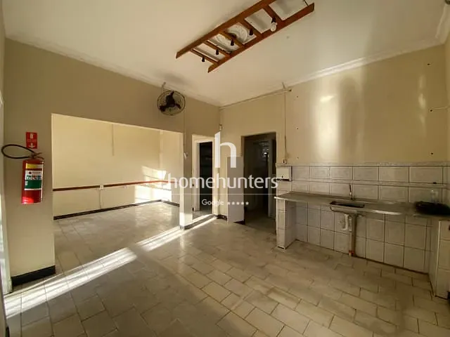 Casa à venda, no bairro Vila Itapura em Campinas