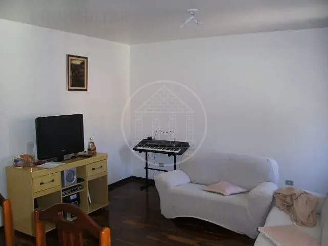Casa com 250m² 3 quartos e 2 banheiros, à venda, no bairro Jardim São Nicolau em São Paulo